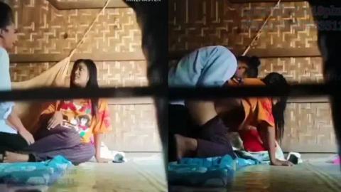 ရွာက ဝါးကပ်ကာအိမ်လေးထဲက အတွဲ video preview