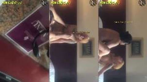 ဘဲကြီးရဲ့ ဟော်တယ်မှာစားခဲ့သမျှ (3) video preview
