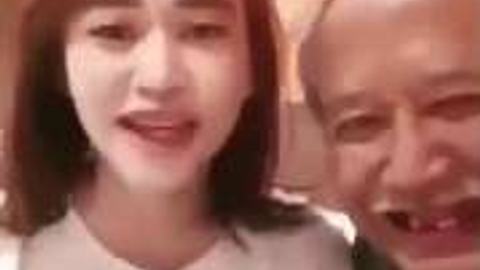 ရေလောင်းနိုင်ဖို့ပဲလိုတယ် video preview