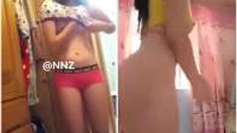 ဘိုကေ လှလှလေးနဲ့ ပိပိလေး video preview