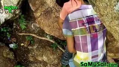 ကျောက်ဆောင်တွေကြားထဲခိုးလိုးနေတဲ့အတွဲ video preview